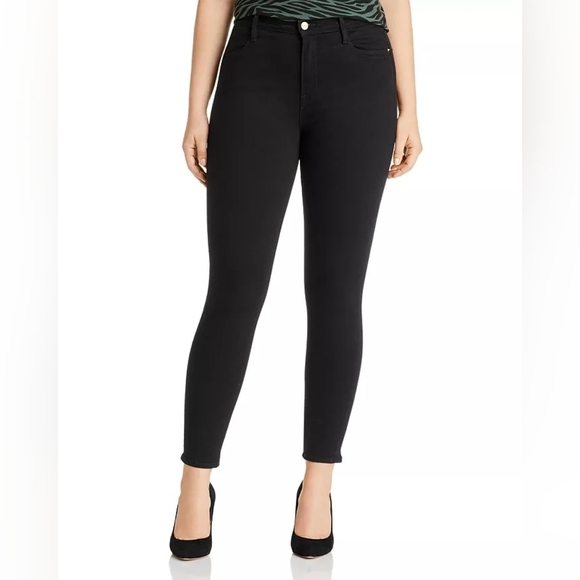 Frame Le High Skinny in Film Noir - Picture 3 of 15